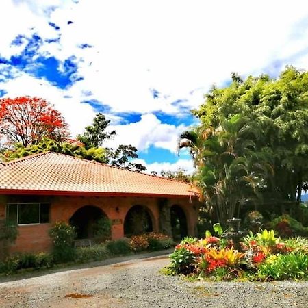 Hotel Boutique Casona Del Cafetal And Lakeside Restaurant Cachi Exterior photo